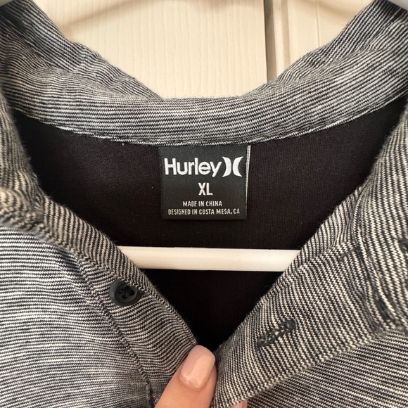 Hurley Men's Gray Polo Shirt - Picture 2 of 2